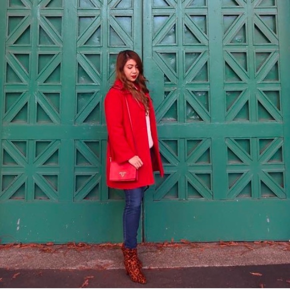 Red coat from Hot topic in size small - Picture 6 of 6